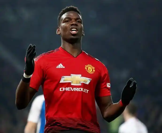 伦比的中场 伦比的中场